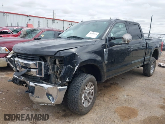 2019 Ford F-250 XL z VIN 1FT7W2B65KEF51556, wystawiony jako IAAI lot #41955220 z przebiegiem 128 460 mil mil oraz . Historia ofert i sprzedaży dostępna na DreamBid. Obrazek 18.