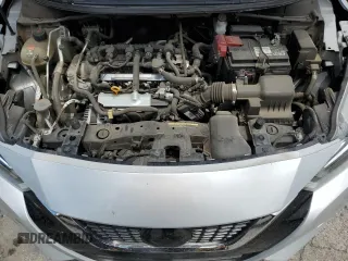 2021 Nissan Versa SV z VIN 3N1CN8EV0ML843015, wystawiony jako Copart lot #58406775 z przebiegiem 87 979 mil mil oraz Czysty tytuł • Clean title. Historia ofert i sprzedaży dostępna na DreamBid. Obrazek 11.
