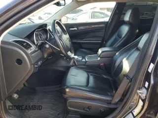 2017 Chrysler 300 Limited with VIN 2C3CCAAG7HH538566, listed as a Copart auction lot 88977395 with 86,078 mi miles and Salvage Title. Bid and sale history available at carsss.com. Image 7.