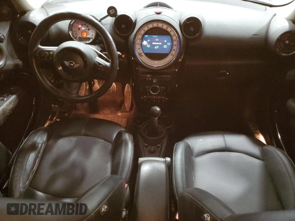 2013 MINI Countryman S ALL4 with VIN WMWZC5C55DWM15639, listed as a Copart auction lot 50991075 with 120,098 mi miles and Salvage Title. Bid and sale history available at DreamBid. Image 8.