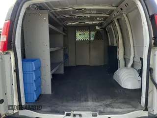 2022 Chevrolet Express Cargo с VIN 1GCWGAFP2N1259977, выставлен на аукционе IAAI как лот 42566204 с пробегом 42 647 миль миль и . История ставок и продаж доступна на DreamBid. Изображение 4.