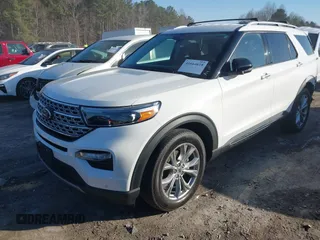 2022 Ford Explorer Limited with VIN 1FMSK8FH2NGB65833, listed as a IAAI auction lot 41664618 with 31,459 mi miles. Bid and sale history available at carsss.com. Image 2.