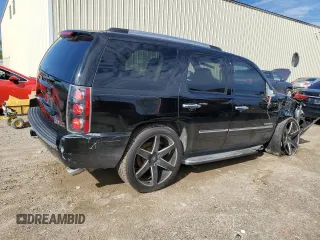 2014 GMC Yukon Denali z VIN 1GKS1EEF9ER130219, wystawiony jako Copart lot #79308134 z przebiegiem Nie podano mil oraz Czysty tytuł • Clean title. Historia ofert i sprzedaży dostępna na DreamBid. Obrazek 3.