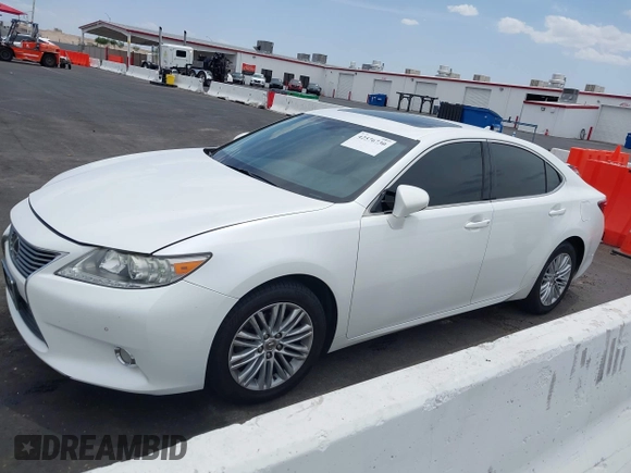 2014 Lexus ES 330 z VIN JTHBK1GG7E2101851, wystawiony jako IAAI lot #42576730 z przebiegiem 175 517 mil mil oraz . Historia ofert i sprzedaży dostępna na DreamBid. Obrazek 14.