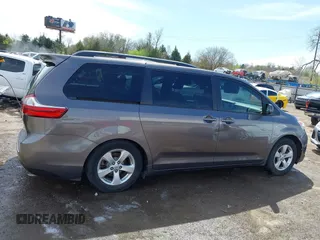 2015 Toyota Sienna LE AAS with VIN 5TDKK3DC5FS575077, listed as a IAAI auction lot 41941483 with 134,265 mi miles. Bid and sale history available at carsss.com. Image 13.