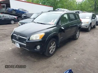 2009 Toyota RAV4 Limited с VIN JTMZK31VX95024240, выставлен на аукционе IAAI как лот 42149950 с пробегом 134 056 миль миль и . История ставок и продаж доступна на DreamBid. Изображение 2.