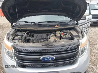 2015 Ford Utility Police Interceptor with VIN 1FM5K8AR8FGC41103, listed as a IAAI auction lot 41945013 with 89,792 mi miles. Bid and sale history available at carsss.com. Image 10.