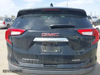 2022 GMC Terrain SLE with VIN 3GKALTEV5NL173612, listed as a IAAI auction lot 41856301 with 182,594 mi miles. Bid and sale history available at carsss.com. Image 16.