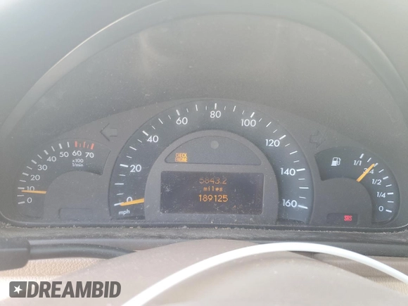 2002 Mercedes-Benz C 230/260/280/320 with VIN WDBRF61J22F251245, listed as a Copart auction lot 48387785 with 189,125 mi miles and Salvage Title. Bid and sale history available at DreamBid. Image 9.