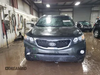 2012 Kia Sorento LX with VIN 5XYKT4A20CG293744, listed as a Copart auction lot 47795335 with 177,185 mi miles and Salvage Title. Bid and sale history available at carsss.com. Image 5.