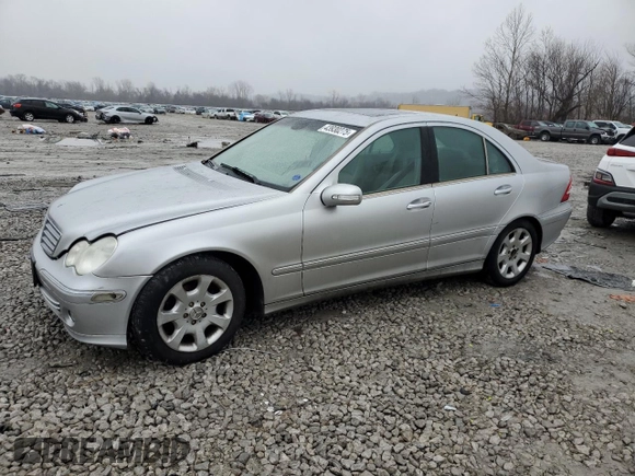 2005 Mercedes-Benz C 240 with VIN WDBRF61J85F614572, listed as a Copart auction lot 43930275 with 147,548 mi miles and Clean Title. Bid and sale history available at DreamBid. Image 1.