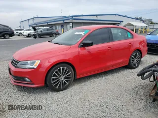 2016 Volkswagen Jetta Sport z VIN 3VWD17AJ4GM295364, wystawiony jako Copart lot #53004535 z przebiegiem 132 575 mil mil oraz Tytuł czysty. Historia ofert i sprzedaży dostępna na DreamBid. Obrazek 1.