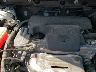 2018 Toyota RAV4 LE z VIN JTMBFREV0JJ235896, wystawiony jako Copart lot #68347115 z przebiegiem 88 534 mil mil oraz Szkoda całkowita • Salvage title. Historia ofert i sprzedaży dostępna na DreamBid. Obrazek 14.