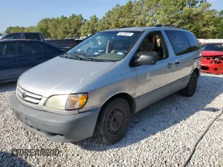 2003 Toyota Sienna CE with VIN 4T3ZF19C03U536617, listed as a Copart auction lot 66270023 with 290,982 mi miles and Clean Title. Bid and sale history available at carsss.com. Image 1.