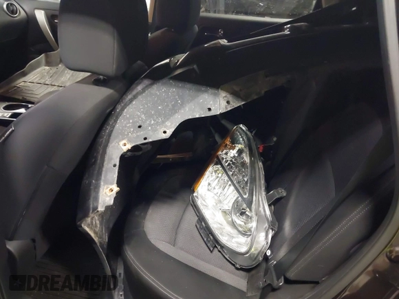 2012 Nissan Rogue SV with VIN JN8AS5MV1CW395104, listed as a IAAI auction lot 41301718 with 152,051 mi miles. Bid and sale history available at carsss.com. Image 12.