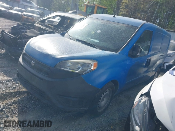 2017 Ram ProMaster City Cargo Tradesman z VIN ZFBERFAB0H6E01531, wystawiony jako IAAI lot #41889780 z przebiegiem 59 734 mil mil oraz . Historia ofert i sprzedaży dostępna na DreamBid. Obrazek 17.