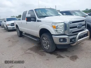 2015 Ford Super Duty F-250 SRW Lariat with VIN 1FT7W2B65FED52108, listed as a IAAI auction lot 41940424 with 257,569 mi miles. Bid and sale history available at carsss.com. Image 1.