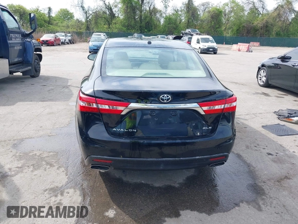 2014 Toyota Avalon Limited with VIN 4T1BK1EB5EU129821, listed as a IAAI auction lot 42085414 with 113,729 mi miles. Bid and sale history available at carsss.com. Image 17.