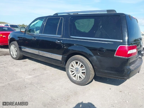 2007 Lincoln Navigator L with VIN 5LMFL27527LJ14016, listed as a IAAI auction lot 41172163 with 241,928 mi miles. Bid and sale history available at carsss.com. Image 3.