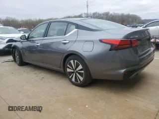2019 Nissan Altima SL with VIN 1N4BL4EV2KC243327, listed as a Copart auction lot 51425485 with 92,624 mi miles and Salvage title. Bid and sale history available at DreamBid. Image 2.