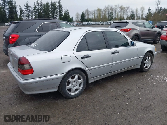 2000 Mercedes-Benz C 230 Kompressor with VIN WDBHA24G3YA833329, listed as a IAAI auction lot 41921683 with 109,436 mi miles and . Bid and sale history available at carsss.com. Image 4.