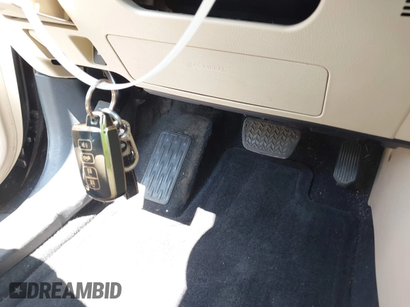 2015 Toyota Highlander Limited with VIN 5TDDKRFH3FS178486, listed as a IAAI auction lot 42658588 with 137,213 mi miles and . Bid and sale history available at DreamBid. Image 11.