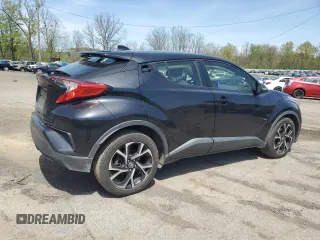 2020 Toyota C-HR LE z VIN JTNKHMBX1L1093317, wystawiony jako Copart lot #55286375 z przebiegiem 115 640 mil mil oraz Szkoda całkowita • Salvage title. Historia ofert i sprzedaży dostępna na DreamBid. Obrazek 3.