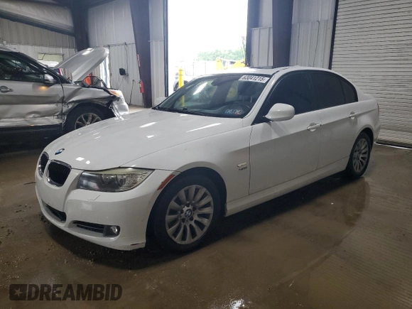 2009 BMW 3 Series 328i xDrive with VIN WBAPK53579A513151, listed as a Copart auction lot 63041215 with 164,631 mi miles and Salvage title. Bid and sale history available at DreamBid. Image 1.