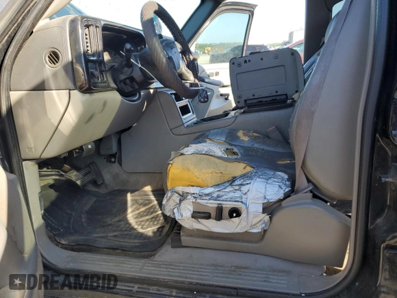 2004 GMC Yukon SLT with VIN 1GKEC13Z14R107724, listed as a Copart auction lot 72077674 with 289,734 mi miles and Salvage Title. Bid and sale history available at carsss.com. Image 7.