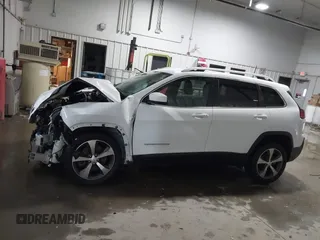 2019 Jeep Cherokee Limited with VIN 1C4PJLDB6KD114282, listed as a IAAI auction lot 41521581 with 111,475 mi miles and . Bid and sale history available at DreamBid. Image 15.