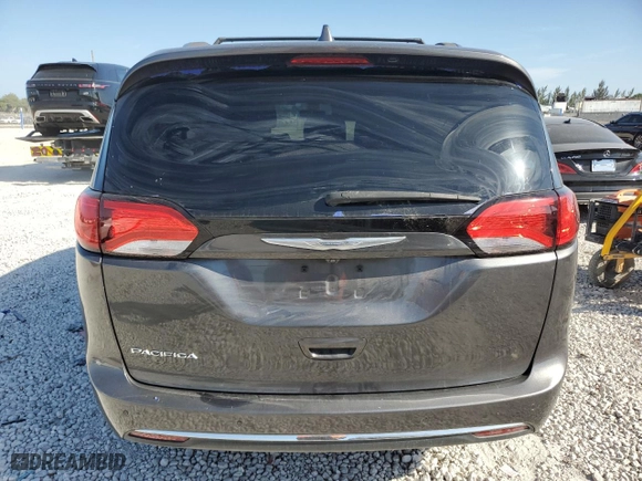 2018 Chrysler Pacifica Touring L with VIN 2C4RC1BG5JR142978, listed as a Copart auction lot 49270205 with NaN miles and Clean Title. Bid and sale history available at carsss.com. Image 6.