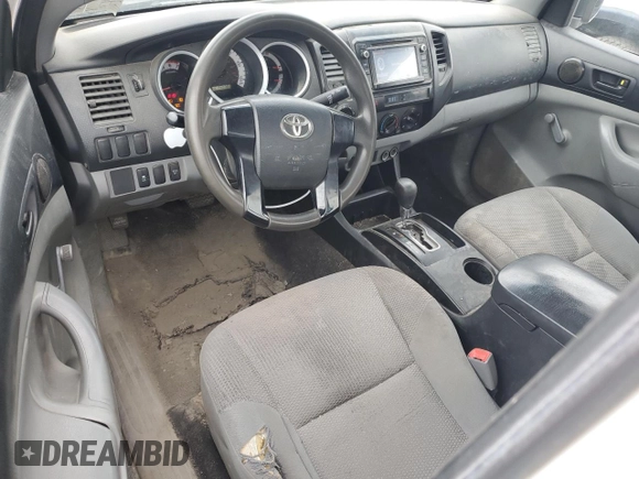 2014 Toyota Tacoma with VIN 5TFPX4EN4EX020207, listed as a Copart auction lot 58547595 with 260,381 mi miles and Salvage title. Bid and sale history available at DreamBid. Image 8.