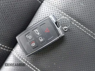 2021 Land Rover Range Rover Velar with VIN SALYJ2EU5MA311164, listed as a IAAI auction lot 41429251 with 47,924 mi miles and . Bid and sale history available at DreamBid. Image 11.