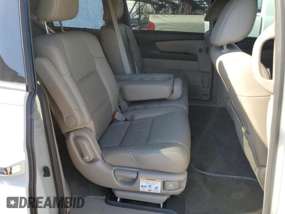 2017 Honda Odyssey Touring с VIN 5FNRL5H96HB015940, выставлен на аукционе Copart как лот 53110764 с пробегом 124 819 миль миль и Списание • Salvage title. История ставок и продаж доступна на DreamBid. Изображение 11.