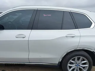 2023 BMW X5 xDrive45e with VIN 5UXTA6C02P9R94549, listed as a IAAI auction lot 41534725 with 8,698 mi miles. Bid and sale history available at carsss.com. Image 15.