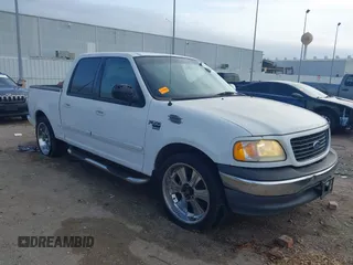 2001 Ford F-150 XLT with VIN 1FTRW07L81KE91672, listed as a IAAI auction lot 42021661 with 200,000 mi miles and . Bid and sale history available at DreamBid. Image 1.