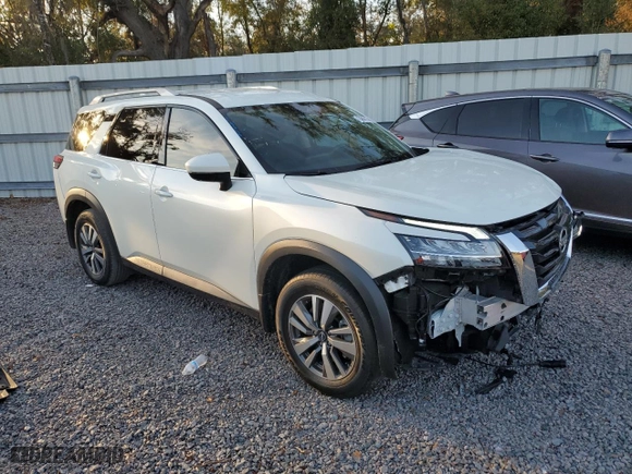 2024 Nissan Pathfinder SL with VIN 5N1DR3CA5RC213157, listed as a Copart auction lot 43481615 with 12,838 mi miles and Salvage Title. Bid and sale history available at carsss.com. Image 4.