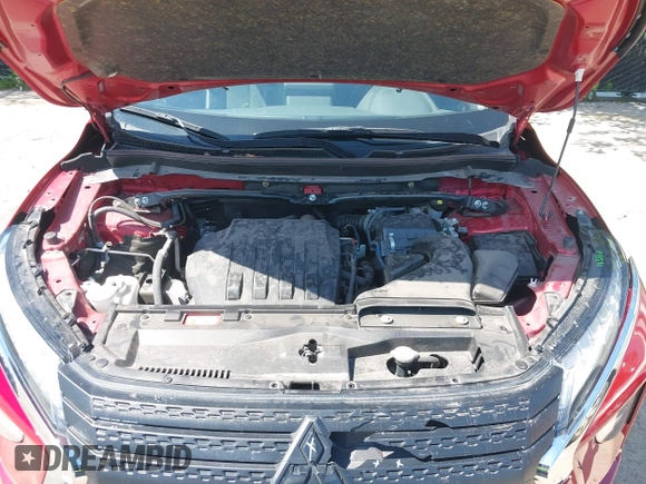 2024 Mitsubishi Eclipse Cross SE z VIN JA4ATWAA7RZ003387, wystawiony jako IAAI lot #42691727 z przebiegiem 40 419 mil mil oraz . Historia ofert i sprzedaży dostępna na DreamBid. Obrazek 10.