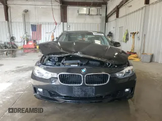 2015 BMW 3 Series 328i xDrive z VIN WBA3B3G5XFNT18212, wystawiony jako Copart lot #62888335 z przebiegiem 109 206 mil mil oraz Czysty tytuł • Clean title. Historia ofert i sprzedaży dostępna na DreamBid. Obrazek 5.
