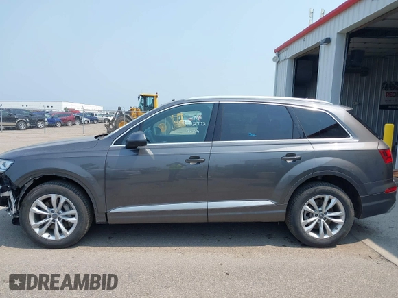 2019 Audi Q7 Premium with VIN WA1AAAF73KD031616, listed as a IAAI auction lot 39952592 with 60,839 mi miles and . Bid and sale history available at DreamBid. Image 14.