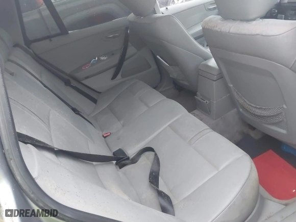 2007 BMW X3 3.0si with VIN WBXPC93487WF20145, listed as a IAAI auction lot 42010442 with 166,715 mi miles. Bid and sale history available at carsss.com. Image 8.