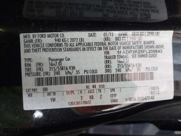 2015 Ford Focus SE with VIN 1FADP3K25FL209843, listed as a IAAI auction lot 41768161 with 144,830 mi miles. Bid and sale history available at carsss.com. Image 9.