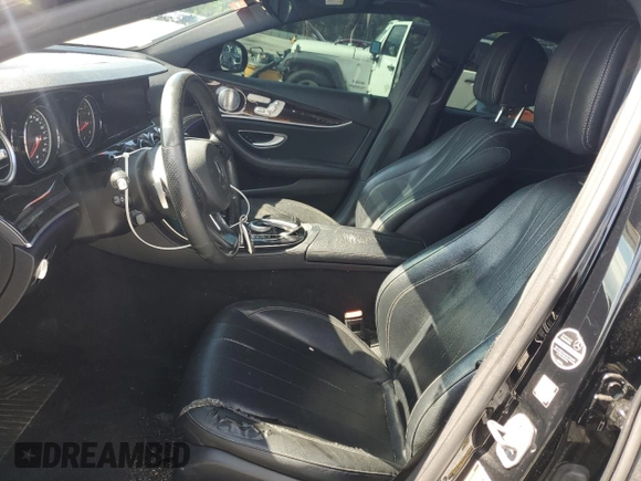 2017 Mercedes-Benz E 300 Luxury with VIN WDDZF4KB9HA059121, listed as a Copart auction lot 57799615 with 167,124 mi miles and Clean title. Bid and sale history available at DreamBid. Image 7.