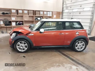2011 MINI Hardtop S with VIN WMWSV3C52BTY13177, listed as a IAAI auction lot 41859894 with 92,168 mi miles and . Bid and sale history available at DreamBid. Image 15.