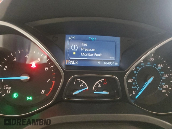 2015 Ford Escape SE with VIN 1FMCU9GX3FUB23667, listed as a Copart auction lot 52184155 with 184,954 mi miles and Salvage Title. Bid and sale history available at carsss.com. Image 9.