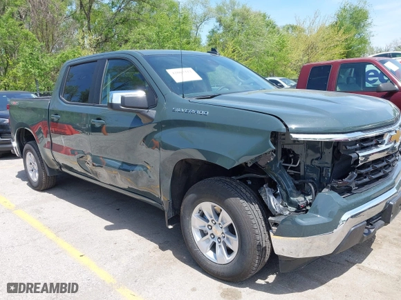 2025 Chevrolet Silverado 1500 LT with VIN 1GCUKDED2SZ161690, listed as a IAAI auction lot 42067327 with 9,920 mi miles. Bid and sale history available at carsss.com. Image 6.