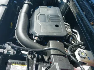 2025 Chevrolet Blazer LT z VIN 3GNKBCR46SS248797, wystawiony jako IAAI lot #43515345 z przebiegiem 1 188 mil mil oraz . Historia ofert i sprzedaży dostępna na DreamBid. Obrazek 19.