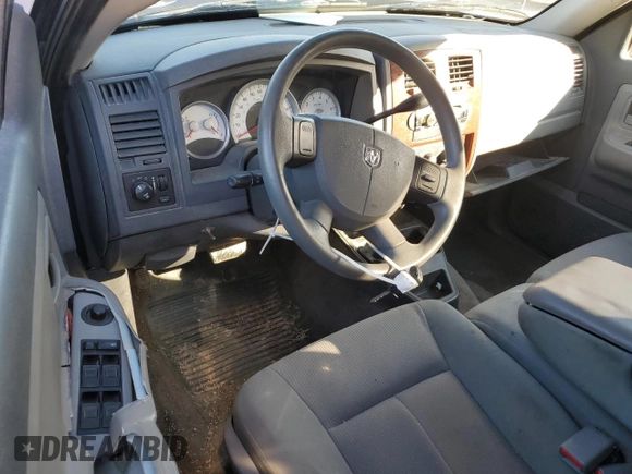 2005 Dodge Dakota SLT with VIN 1D7HE48K85S165264, listed as a Copart auction lot 81218484 with Not Provided miles and Salvage Title. Bid and sale history available at DreamBid. Image 8.