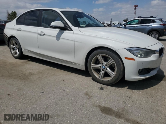 2014 BMW 3 Series 328i with VIN WBA3C1C5XEK111181, listed as a Copart auction lot 54381165 with 98,280 mi miles and Salvage title. Bid and sale history available at DreamBid. Image 4.