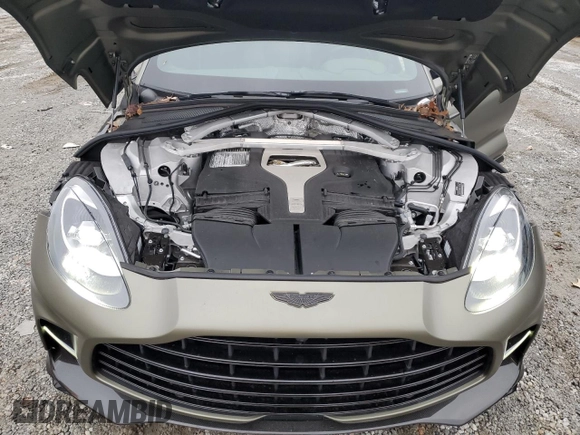 2023 Aston Martin DBX 707 z VIN SD7VUJBW5PTV06160, wystawiony jako Copart lot #76512973 z przebiegiem Nie podano mil oraz . Historia ofert i sprzedaży dostępna na DreamBid. Obrazek 13.
